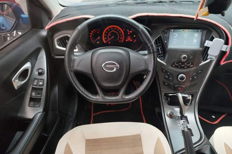 Used GAC Trumpchi GA3 2013 1.6L Automatic Elite ESP Edition Steering Wheel