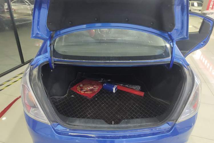 Used GAC Trumpchi GA3 2013 1.6L Automatic Elite ESP Edition Trunk