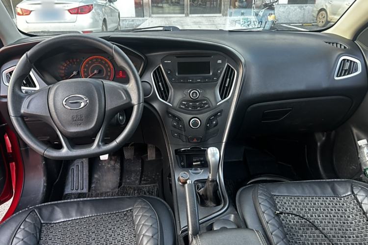 Used GAC Trumpchi GA3 2013 1.6L Manual Elite Edition Interior 1