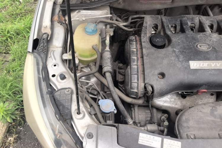 Used GAC Trumpchi GA3 2013 1.6L Automatic Luxury ESP Version Engine Bay Right