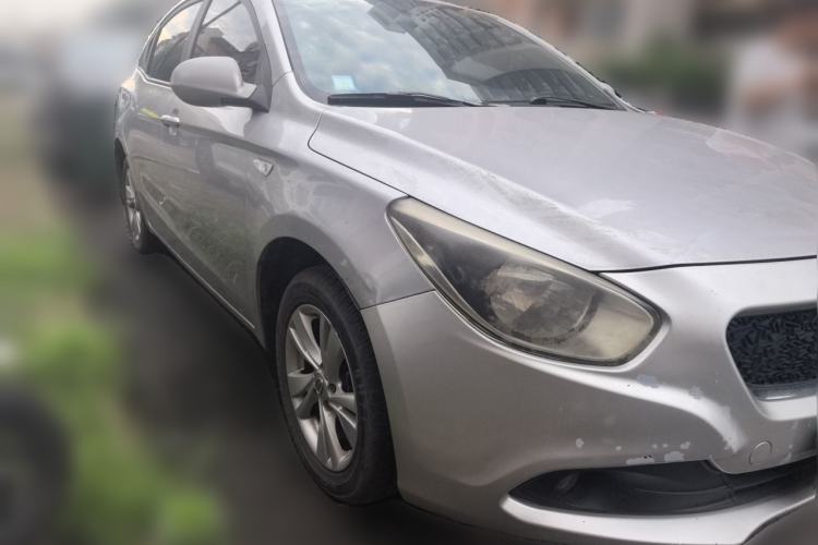 Used GAC Trumpchi GA3 2013 1.6L Automatic Luxury ESP Version Front Right 45 Deg