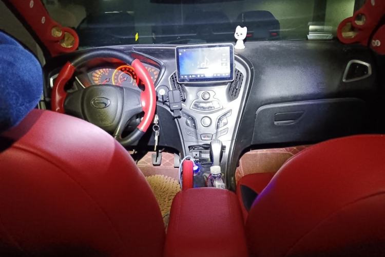 Used GAC Trumpchi GA3 2013 1.6L Manual Elite Edition Center Console