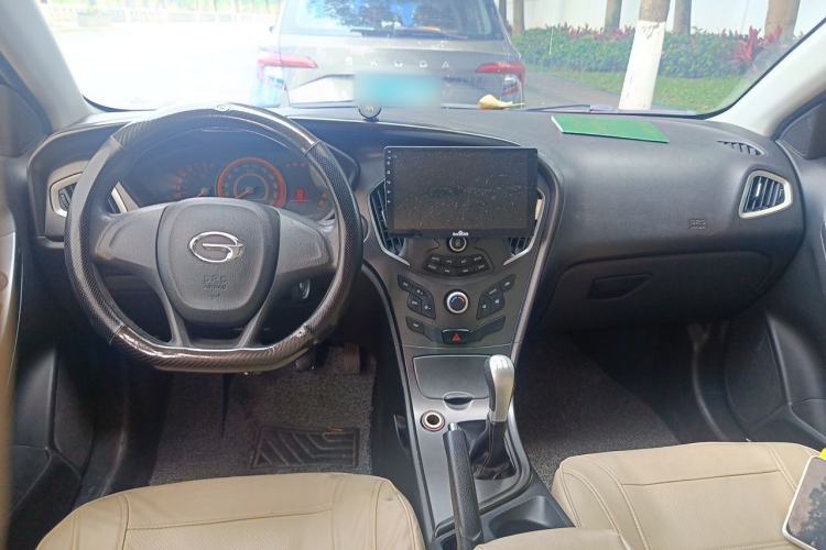 Used GAC Trumpchi GA3 2013 1.6L Manual Elite Edition Center Console