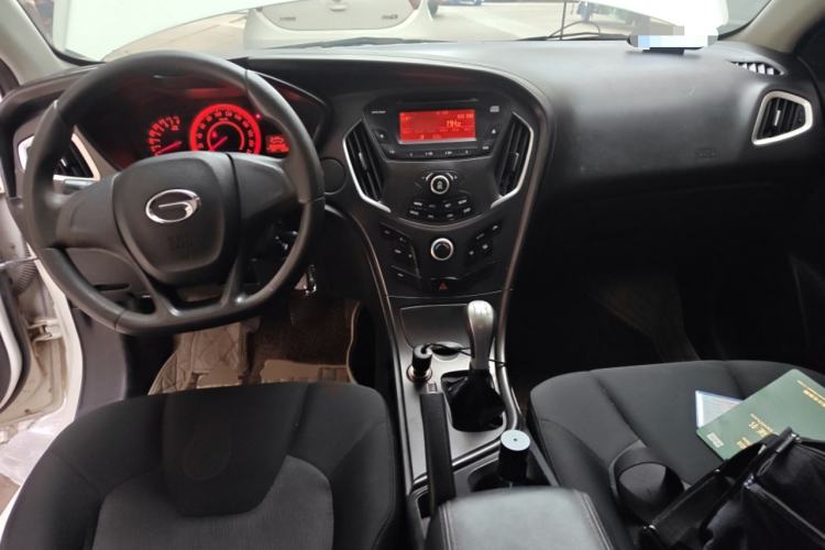 Used GAC Trumpchi GA3 2013 1.6L Manual Elite Edition Center Console