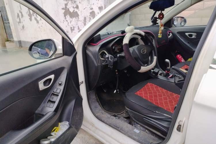 Used GAC Trumpchi GA3 2013 1.6L Manual Elite Edition Driver Seat
