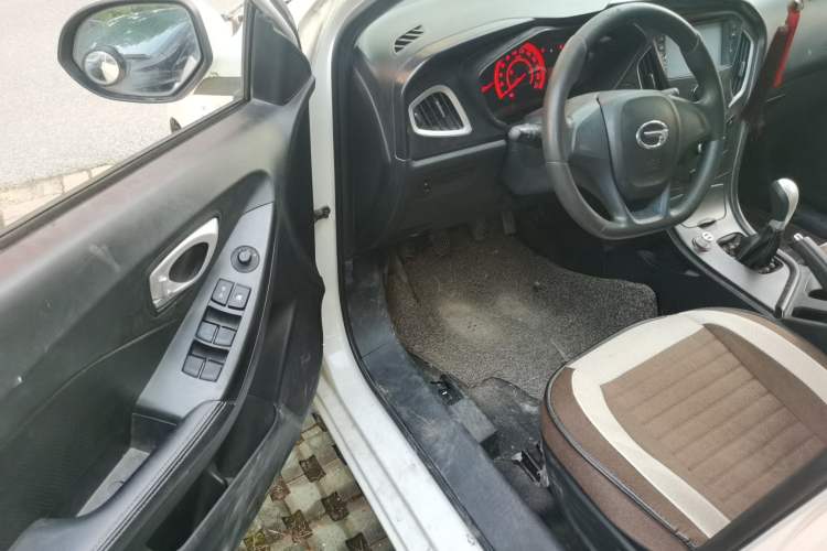 Used GAC Trumpchi GA3 2013 1.6L Manual Elite Edition Driver Seat