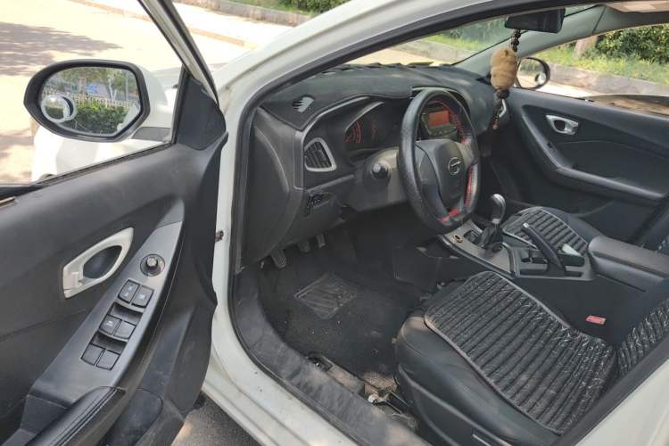 Used GAC Trumpchi GA3 2013 1.6L Manual Elite Edition Driver Seat