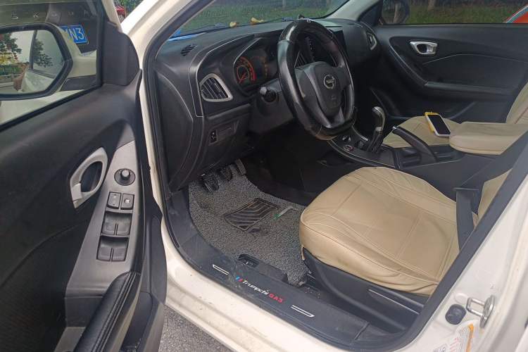 Used GAC Trumpchi GA3 2013 1.6L Manual Elite Edition Driver Seat