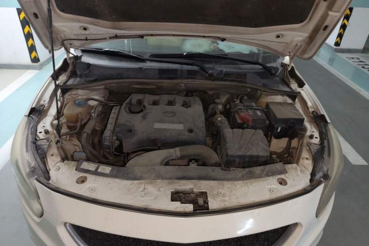 Used GAC Trumpchi GA3 2013 1.6L Manual Elite Edition Engine Bay