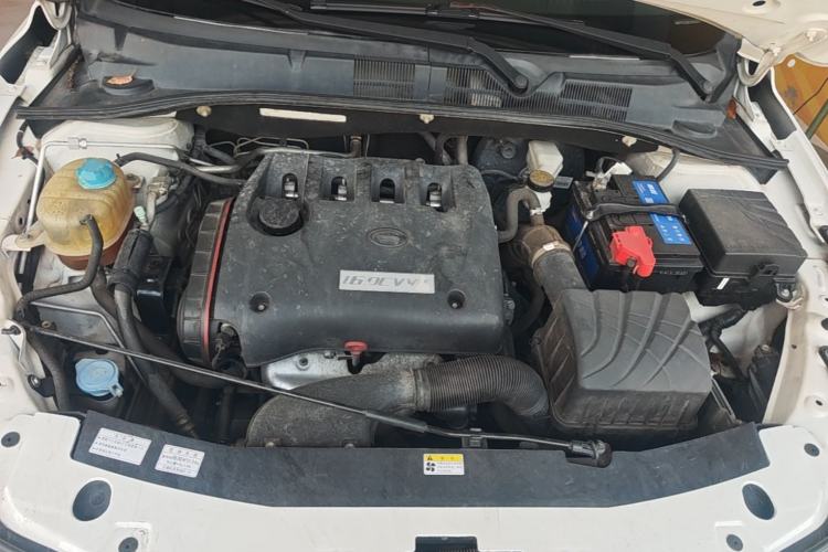 Used GAC Trumpchi GA3 2013 1.6L Automatic Elite ESP Edition Engine Bay