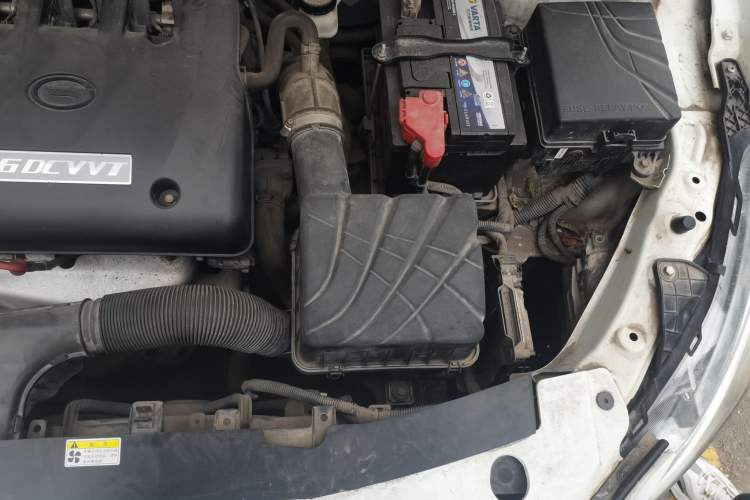 Used GAC Trumpchi GA3 2013 1.6L Manual Elite Edition Engine Bay Left