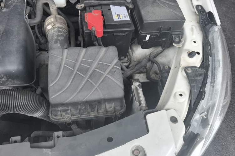 Used GAC Trumpchi GA3 2013 1.6L Automatic Elite ESP Edition Engine Bay Left