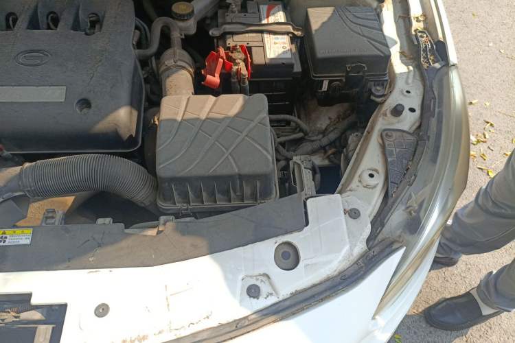 Used GAC Trumpchi GA3 2013 1.6L Manual Luxury Edition Engine Bay Left