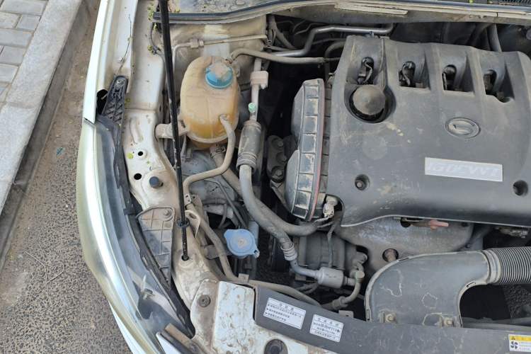 Used GAC Trumpchi GA3 2013 1.6L Manual Luxury Edition Engine Bay Right