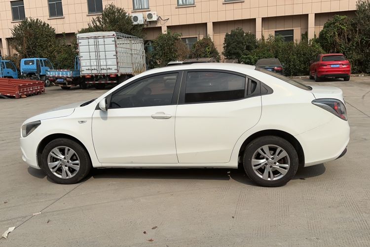 Used GAC Trumpchi GA3 2013 1.6L Manual Luxury ESP Version Exterior 5