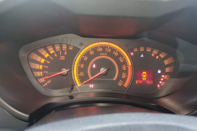 Used GAC Trumpchi GA3 2013 1.6L Automatic Luxury ESP Version Instrument Cluster