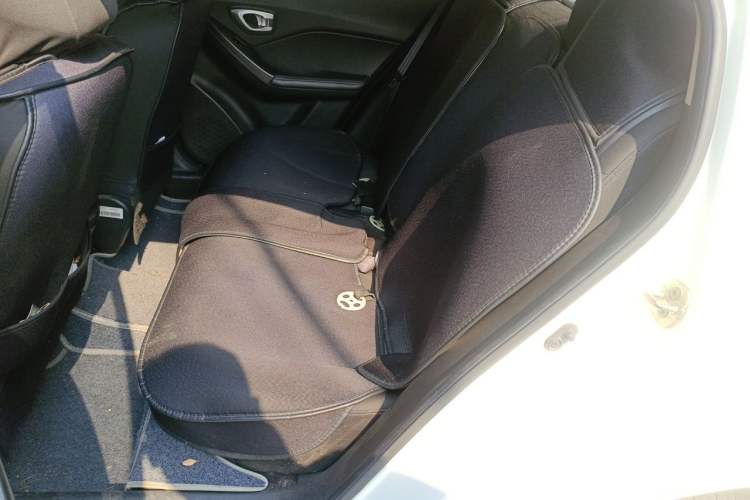 Used GAC Trumpchi GA3 2013 1.6L Manual Luxury Edition Left Rear Seat