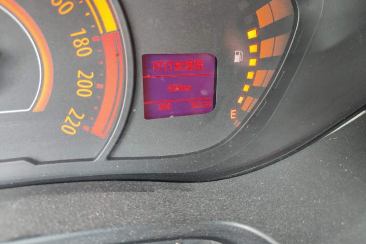 Used GAC Trumpchi GA3 2013 1.6L Manual Elite Edition Odometer Close Up
