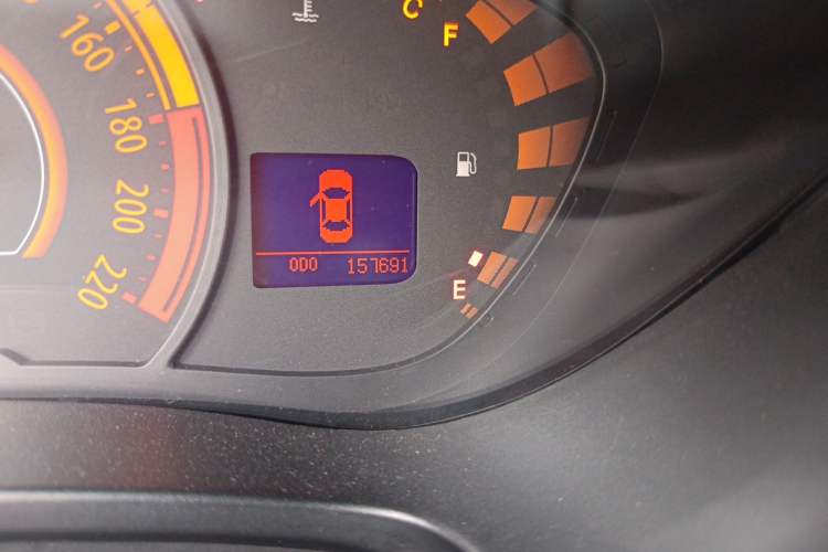 Used GAC Trumpchi GA3 2013 1.6L Manual Elite Edition Odometer Close Up