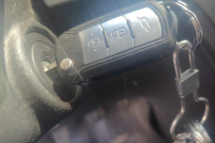 Used GAC Trumpchi GA3 2013 1.6L Manual Elite Edition Vehicle Key