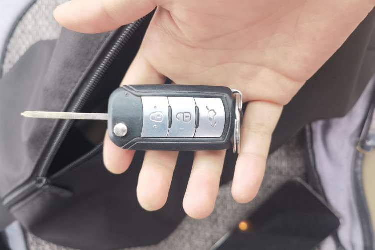 Used GAC Trumpchi GA3 2013 1.6L Manual Elite Edition Vehicle Key