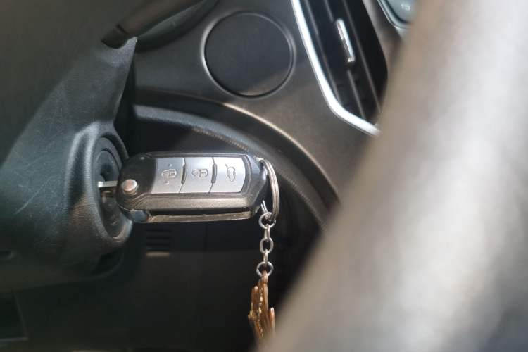 Used GAC Trumpchi GA3 2013 1.6L Automatic Luxury ESP Version Vehicle Key