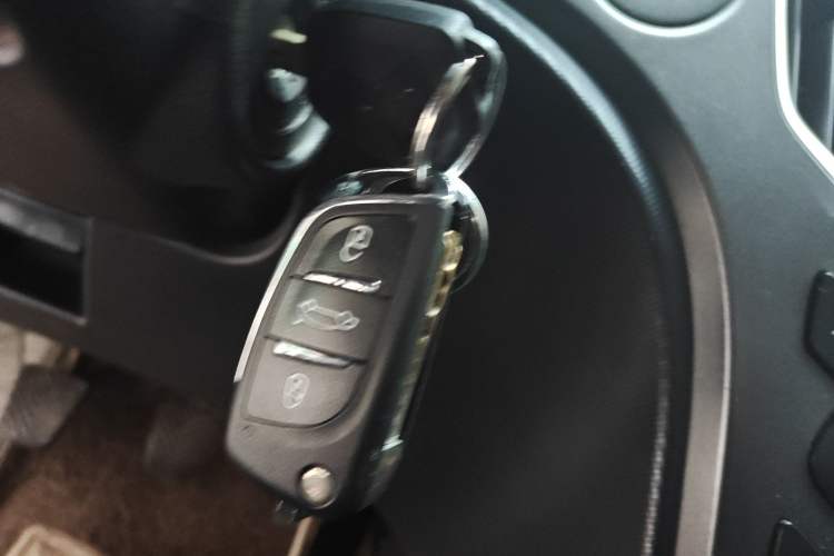 Used GAC Trumpchi GA3 2013 1.6L Manual Elite Edition Vehicle Key