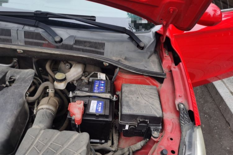 Used GAC Trumpchi GA3 2014 1.6L Automatic Elite Smart Edition Engine Bay Left