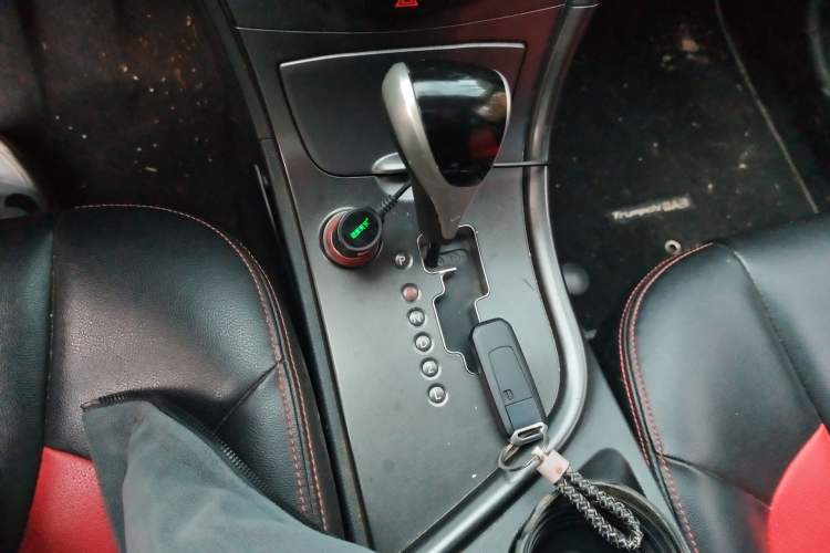 Used GAC Trumpchi GA3 2014 1.6L Automatic Smart Edition Gear Lever