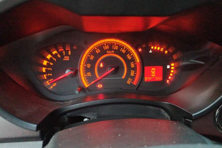 Used GAC Trumpchi GA3 2014 1.6L Automatic Smart Edition Instrument Cluster