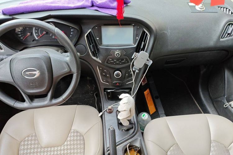 Used GAC Trumpchi GA3S Vision 2014 1.6L Manual Elite Edition Center Console