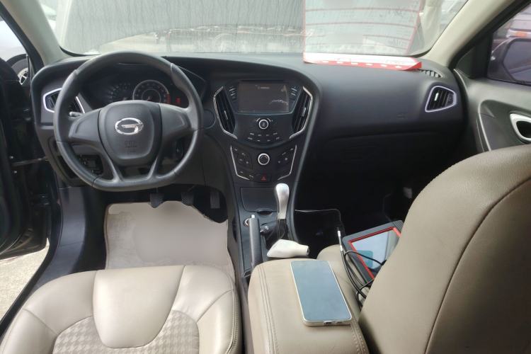 Used GAC Trumpchi GA3S Vision 2014 1.6L Manual Elite Edition Center Console