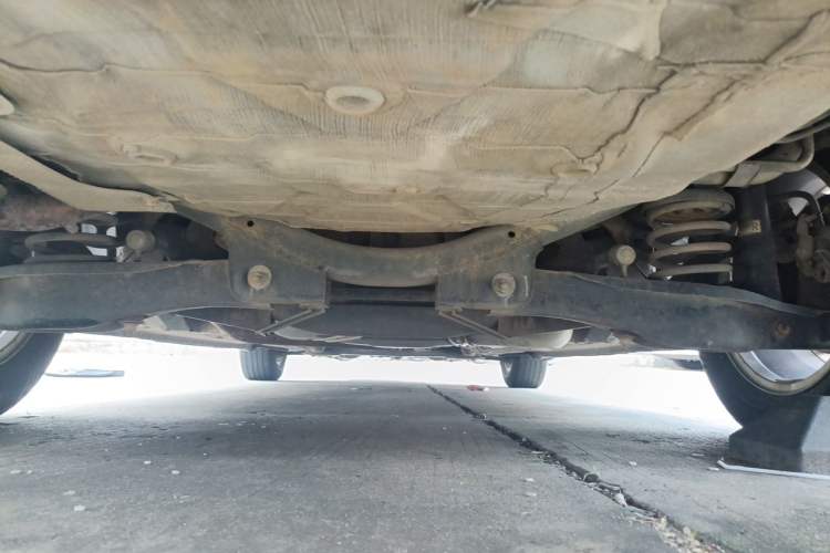 Used GAC Trumpchi GA3S Vision 2014 1.6L Automatic Elite ESP Version Chassis Rear