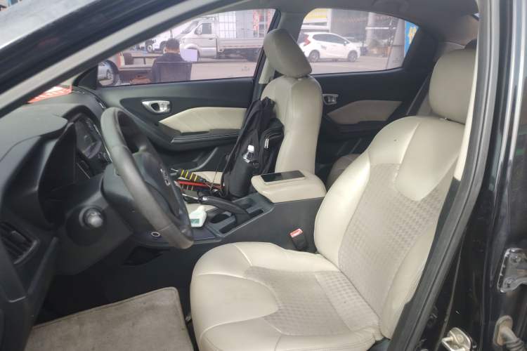 Used GAC Trumpchi GA3S Vision 2014 1.6L Manual Elite Edition Left Front Seat