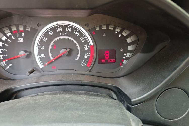 Used GAC Trumpchi GA3S Vision 2014 1.6L Manual Elite Edition Odometer Close Up