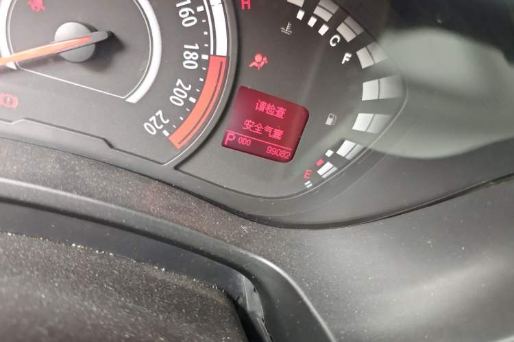Used GAC Trumpchi GA3S Vision 2014 1.6L Automatic Luxury ESP Version Odometer Close Up