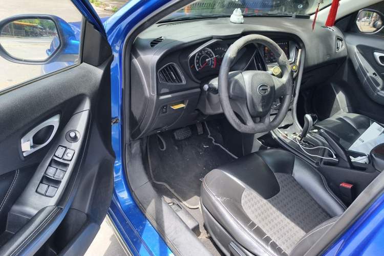 Used GAC Trumpchi GA3S Vision 2014 1.6L Automatic Elite ESP Version Driver Seat