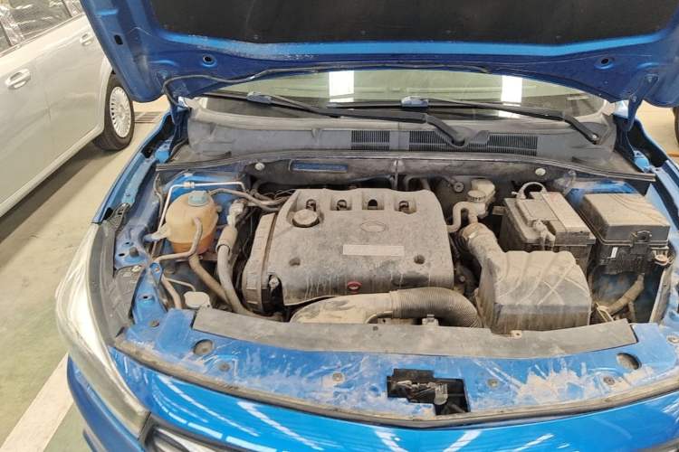 Used GAC Trumpchi GA3S Vision 2014 1.6L Automatic Luxury ESP Version Engine Bay Right