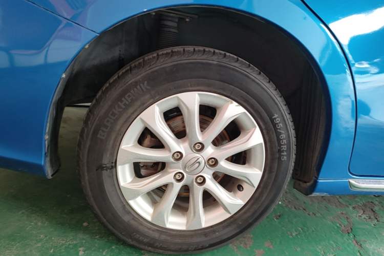 Used GAC Trumpchi GA3S Vision 2014 1.6L Manual Elite ESP Version Right Rear Wheel Hub