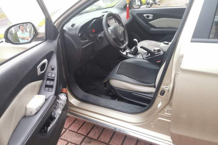 Used GAC Trumpchi GA3S Vision 2014 1.6L Manual Elite Edition Driver Seat