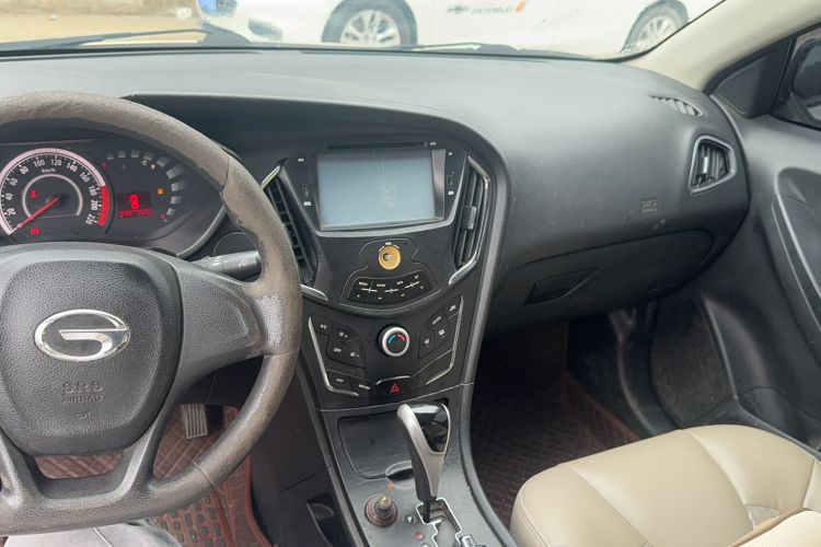 Used GAC Trumpchi GA3S Vision 2014 1.6L Automatic Elite ESP Version Interior 3