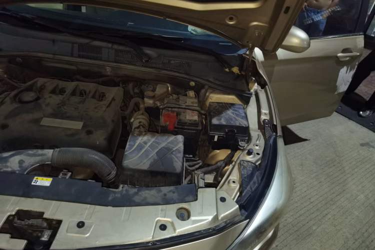 Used GAC Trumpchi GA3S Vision 2014 1.6L Automatic Elite ESP Version Engine Bay Left