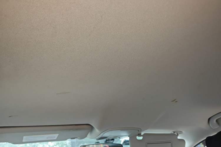 Used GAC Trumpchi GA3S Vision 2014 1.6L Automatic Elite ESP Version Headliner