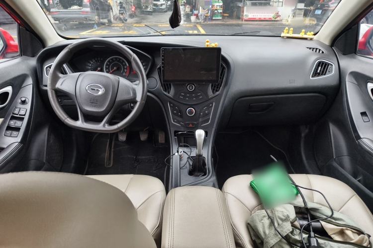 Used GAC Trumpchi GA3S Vision 2014 1.6L Manual Elite Edition Center Console
