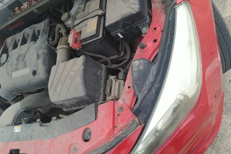 Used GAC Trumpchi GA3S Vision 2014 1.6L Manual Elite Edition Engine Bay Left