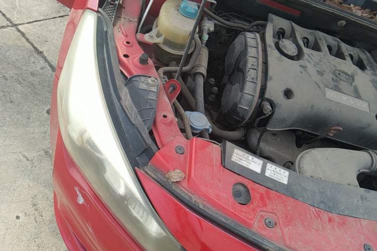 Used GAC Trumpchi GA3S Vision 2014 1.6L Manual Elite Edition Engine Bay Right