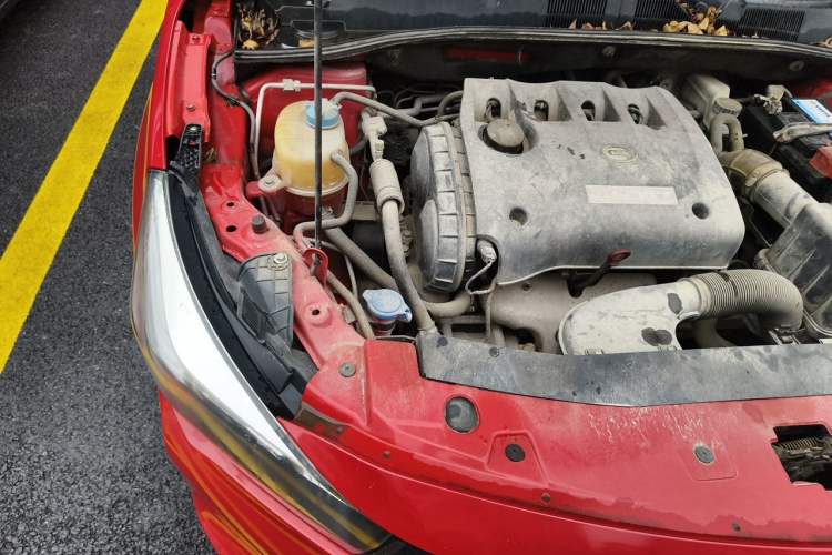 Used GAC Trumpchi GA3S Vision 2014 1.6L Manual Elite Edition Engine Bay Right