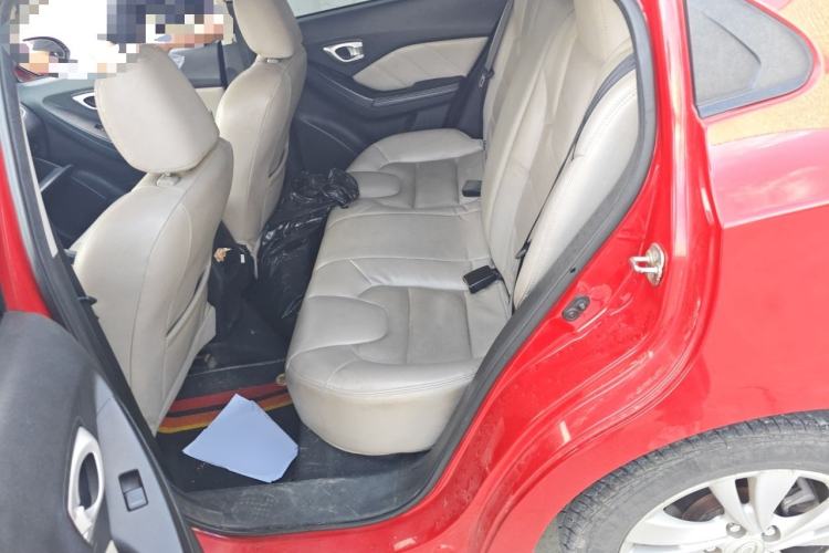Used GAC Trumpchi GA3S Vision 2014 1.6L Automatic Luxury ESP Version Left Rear Seat