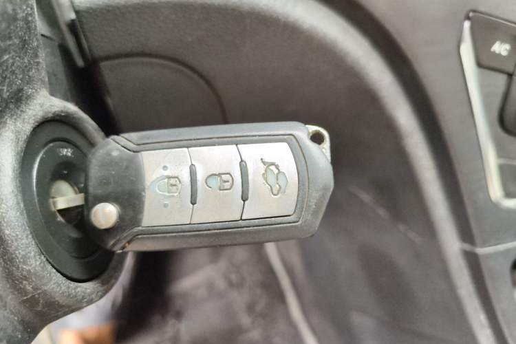 Used GAC Trumpchi GA3S Vision 2014 1.6L Manual Elite Edition Vehicle Key