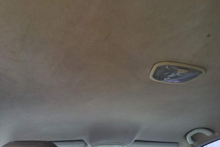 Used GAC Trumpchi GA3S Vision 2014 1.6L Automatic Elite ESP Version Headliner